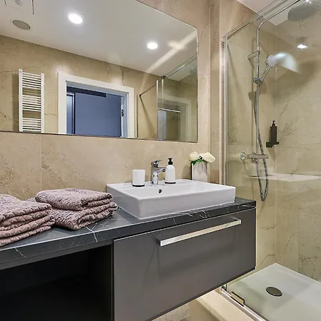 Baltic Infinity Aparthotel 4*