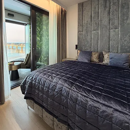 מלון דירות Baltic Infinity 4*